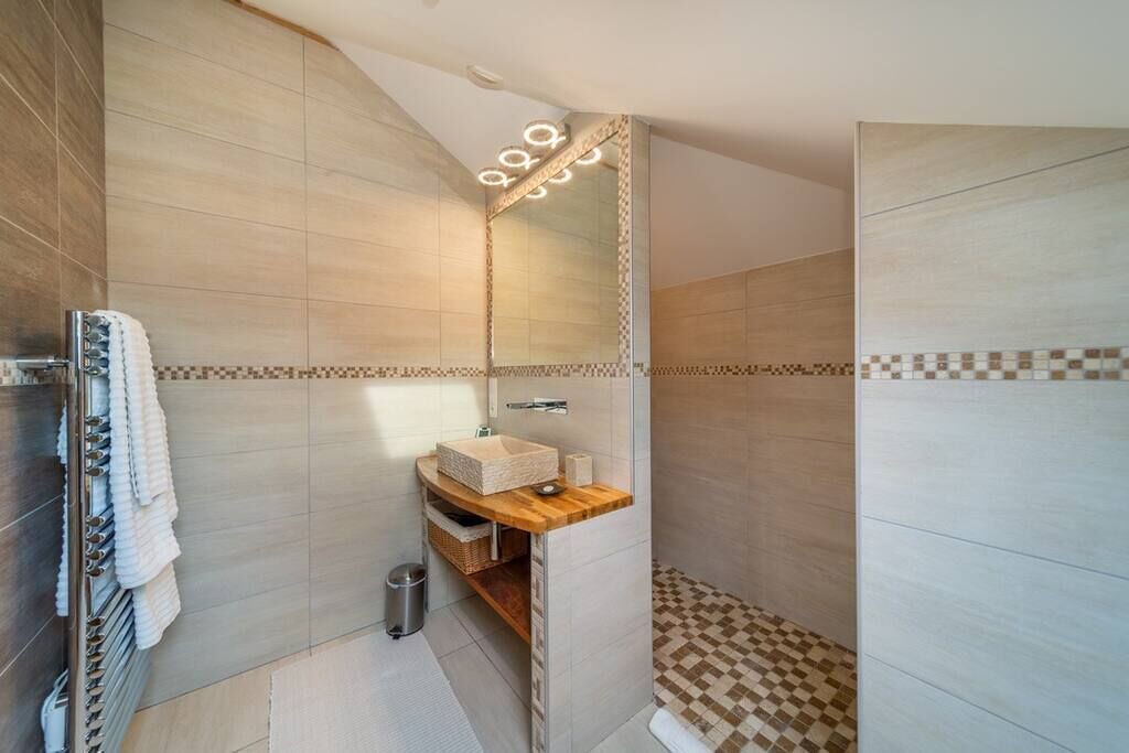 Photo of Bathroom in Veigy-Foncenex