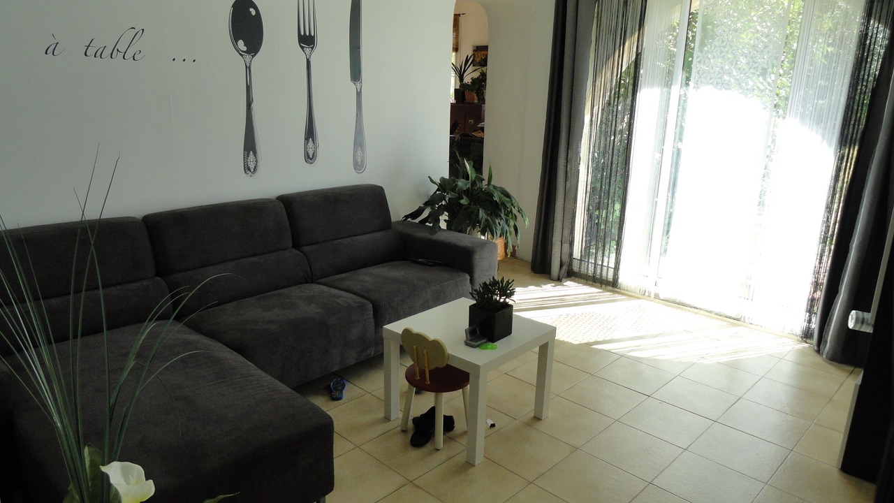 Photo of Livingroom in Saint-Pierre-de-Vassols
