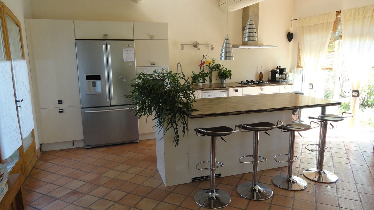 Photo of Kitchen in Saint-Pierre-de-Vassols