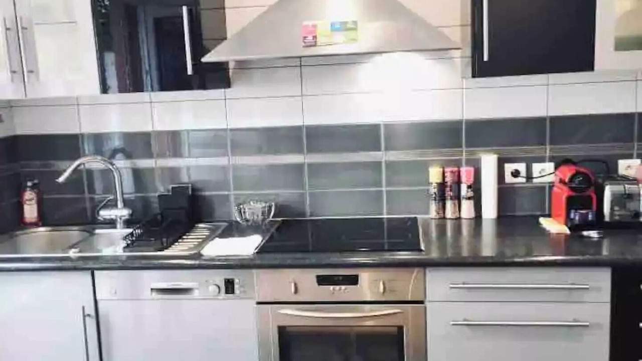Photo of Kitchen in Le Kremlin-Bicetre