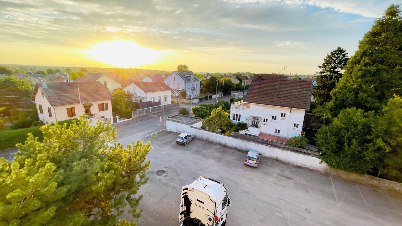 Photo of Outdoor in Lure