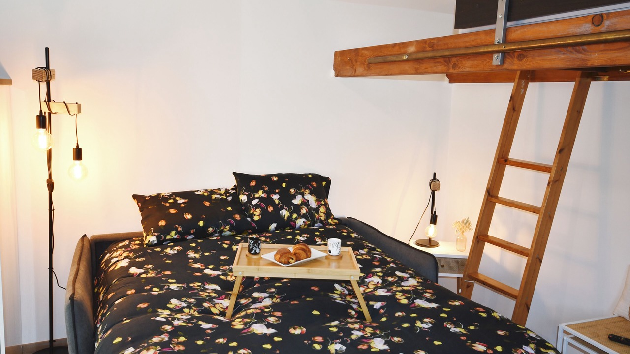 Photo of Bedroom in Bures-sur-Yvette
