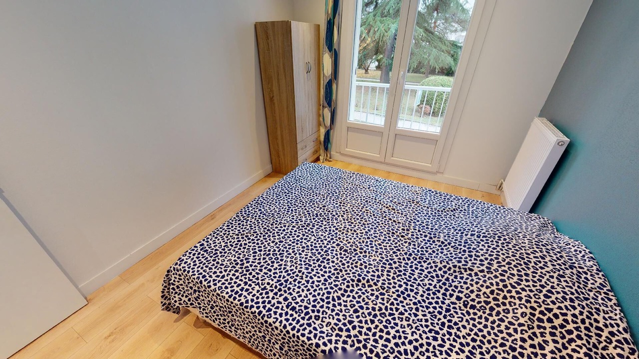 Photo of Bedroom in Saint-Martin-d'Heres