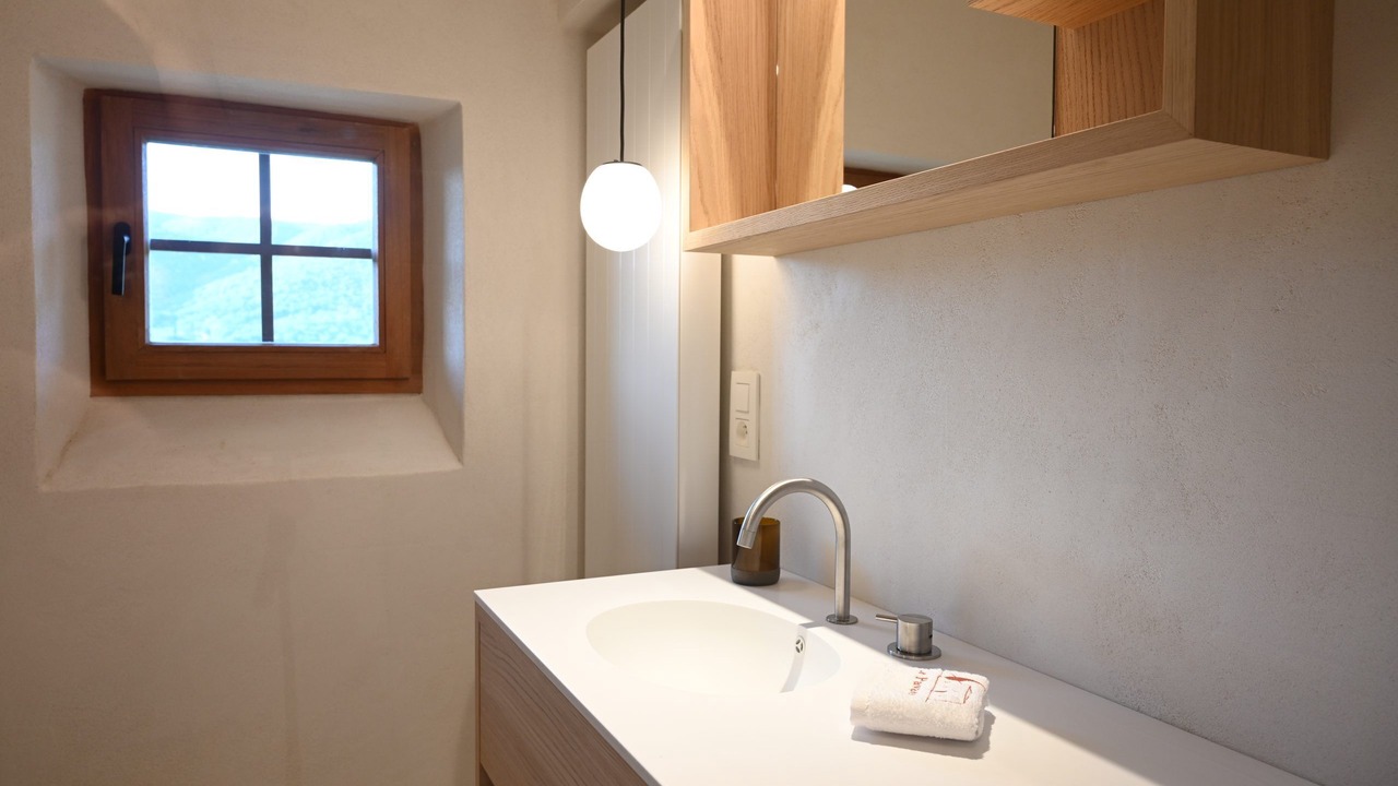 Photo of Bathroom in Methamis