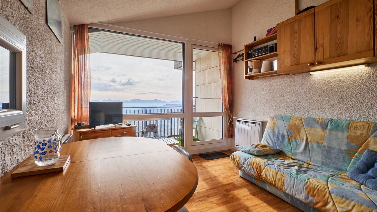 Photo of Livingroom in Saint-Honore