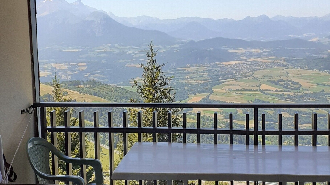 Photo of Others in Saint-Honore