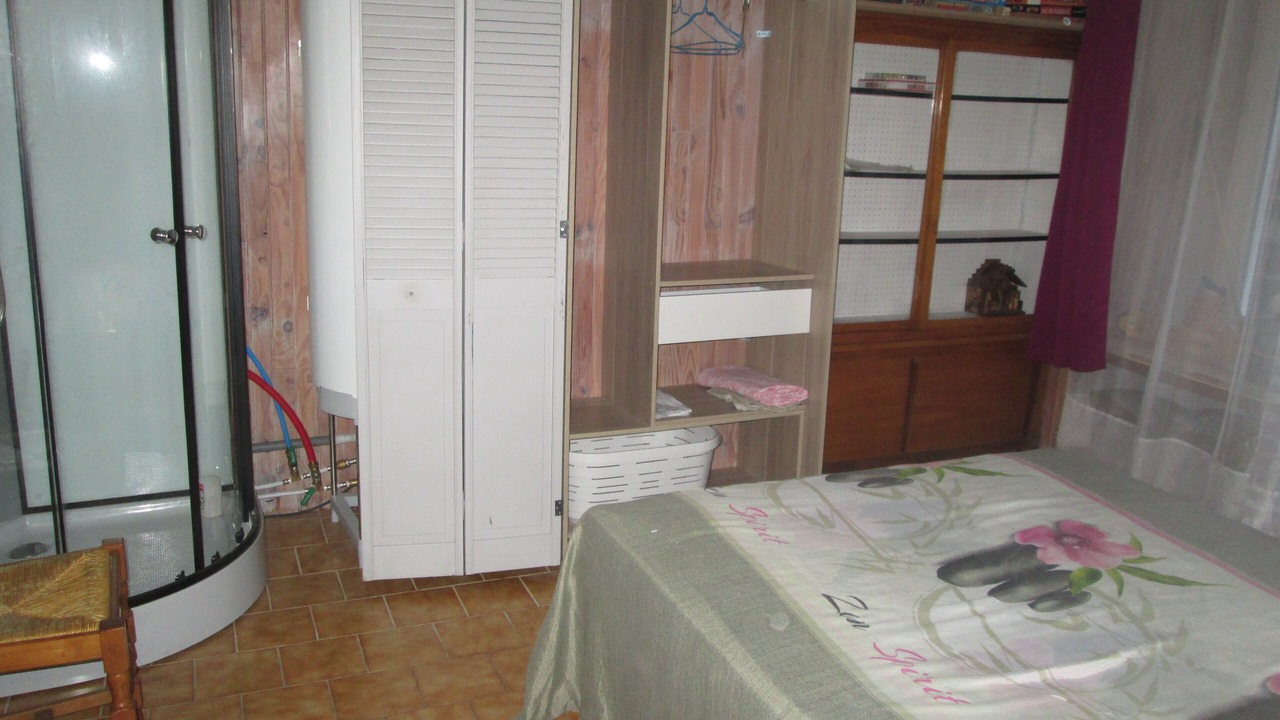 Photo of Bedroom in Allanche