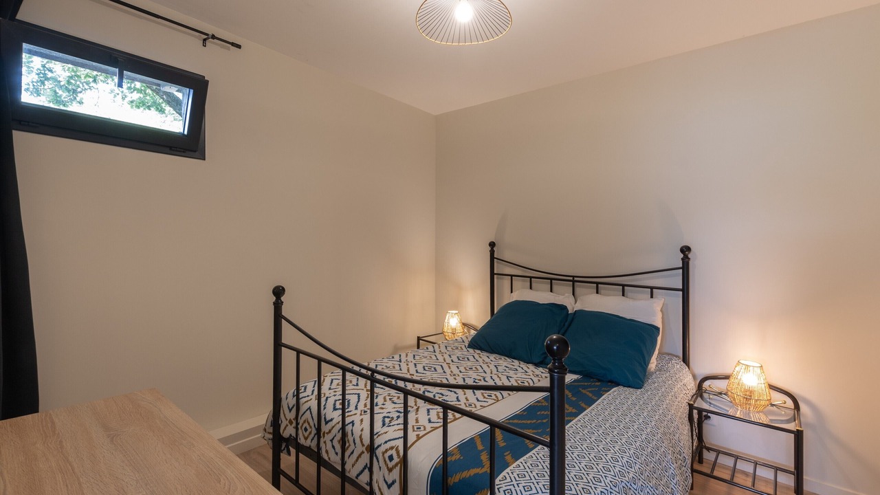 Photo of Bedroom in Vesseaux