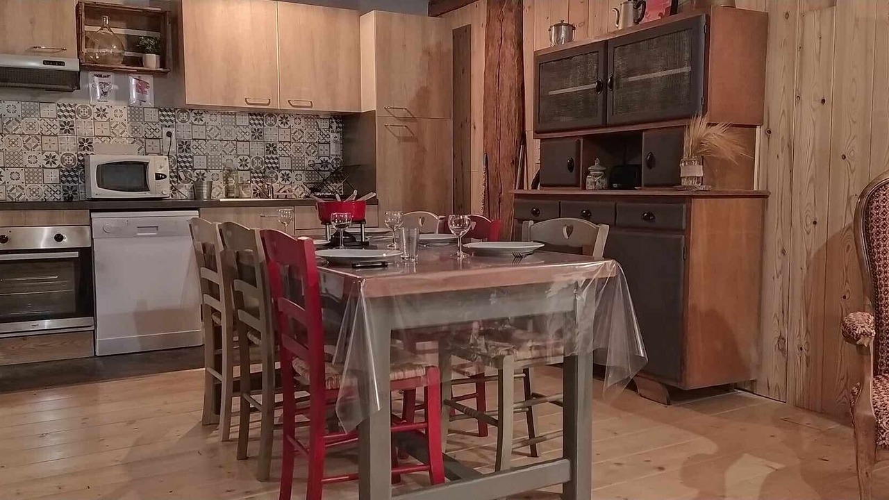 Photo of Kitchen in Mirebel
