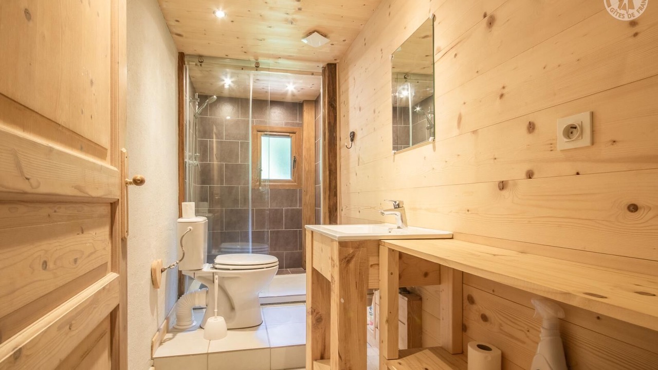 Photo of Bathroom in Villard-sur-Doron