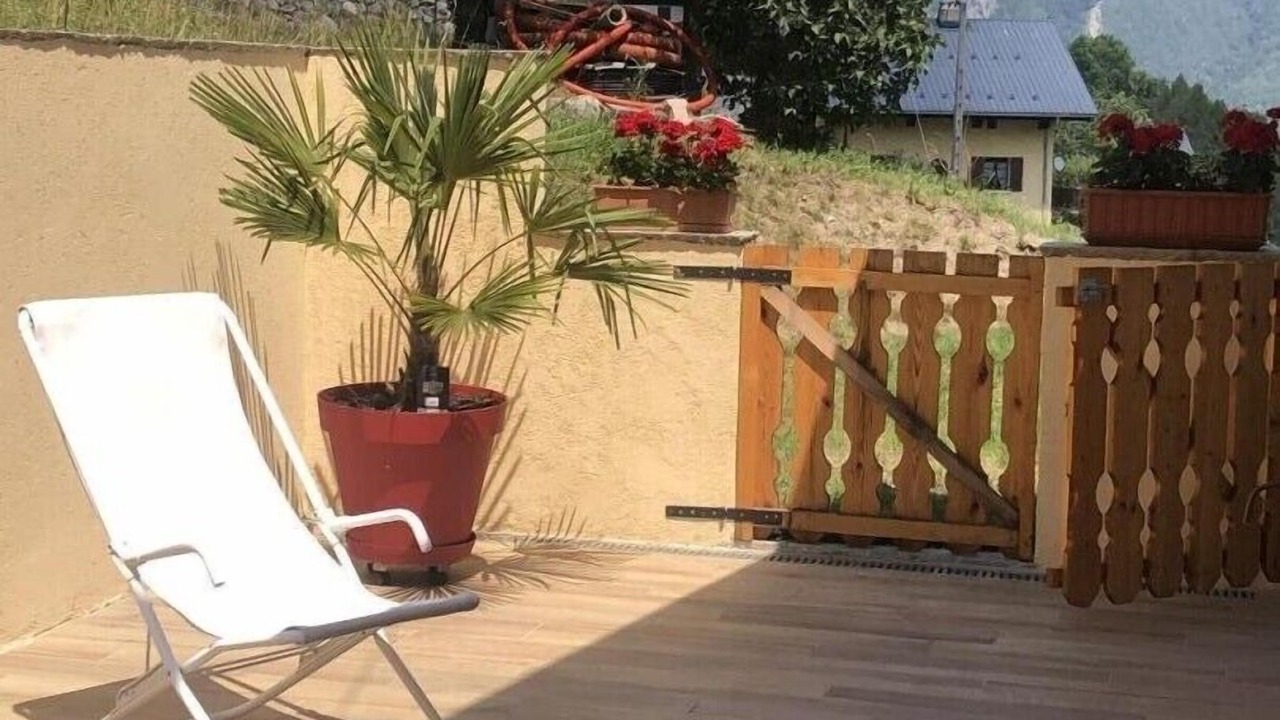 Photo of Patio Balcony in La Lechere