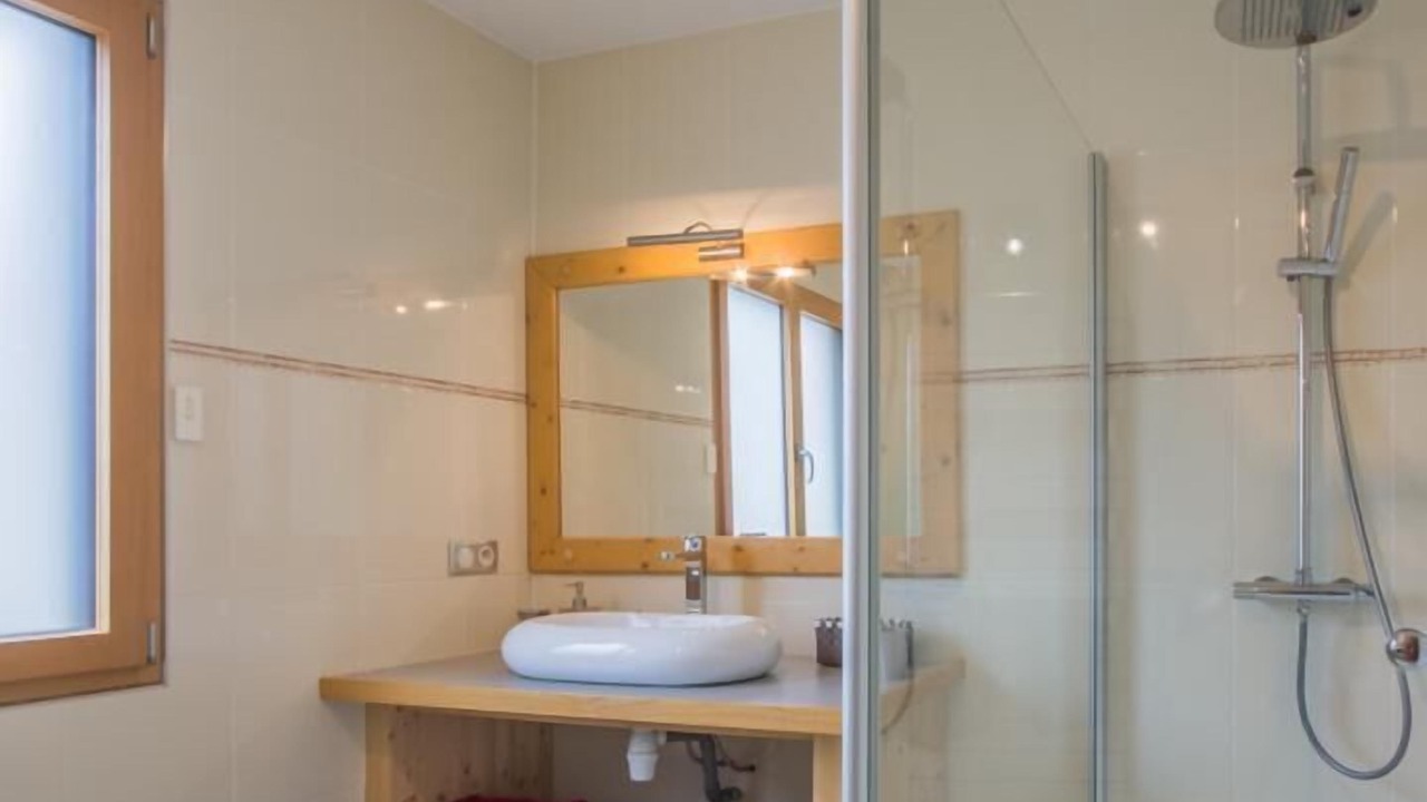 Photo of Bathroom in Cesarches
