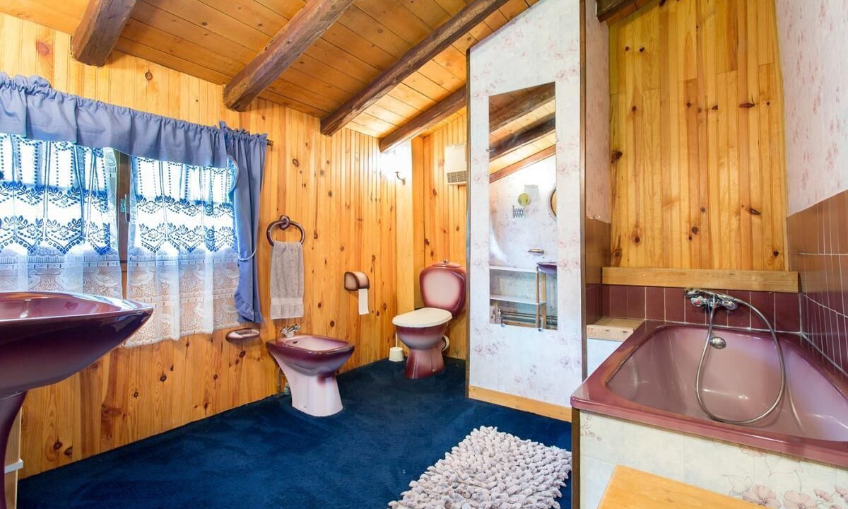 Photo of Bathroom in La Lechere