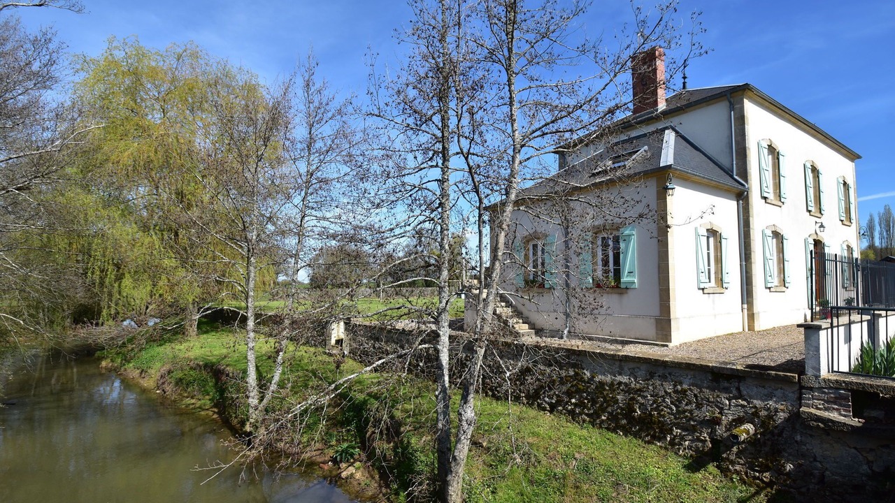 Photo of Outdoor in Verneuil