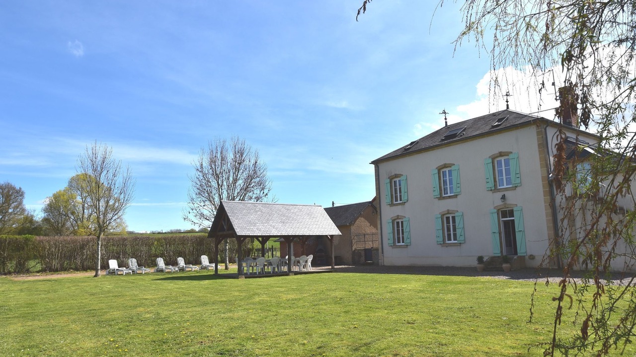 Photo of Outdoor in Verneuil