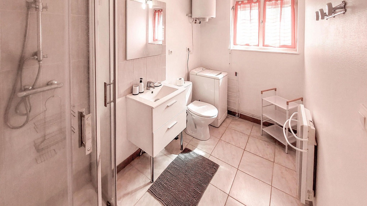 Photo of Bathroom in Molinet