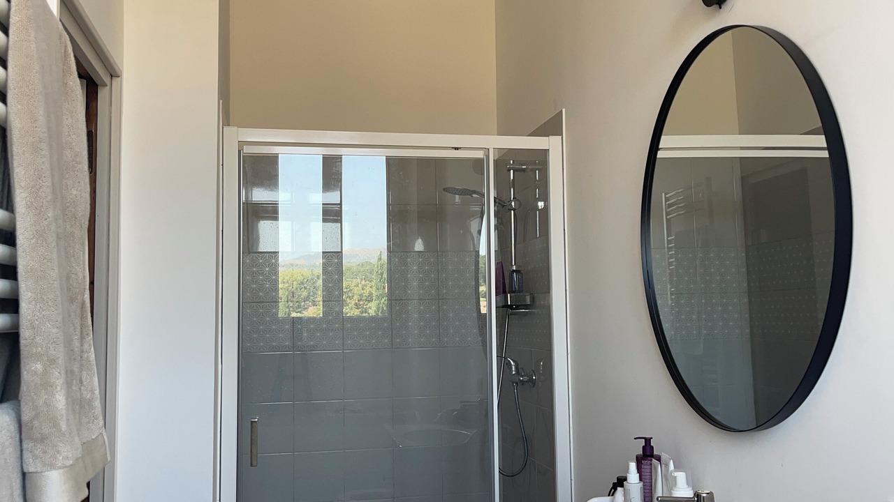 Photo of Bathroom in Aubignan