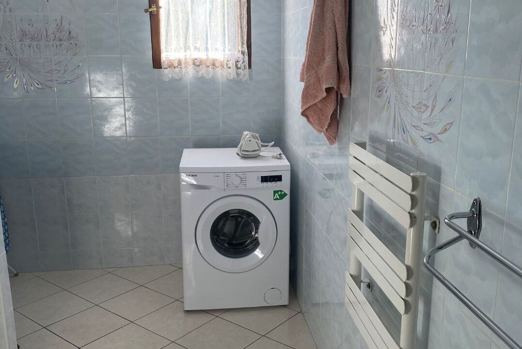 Photo of Bathroom in Caromb