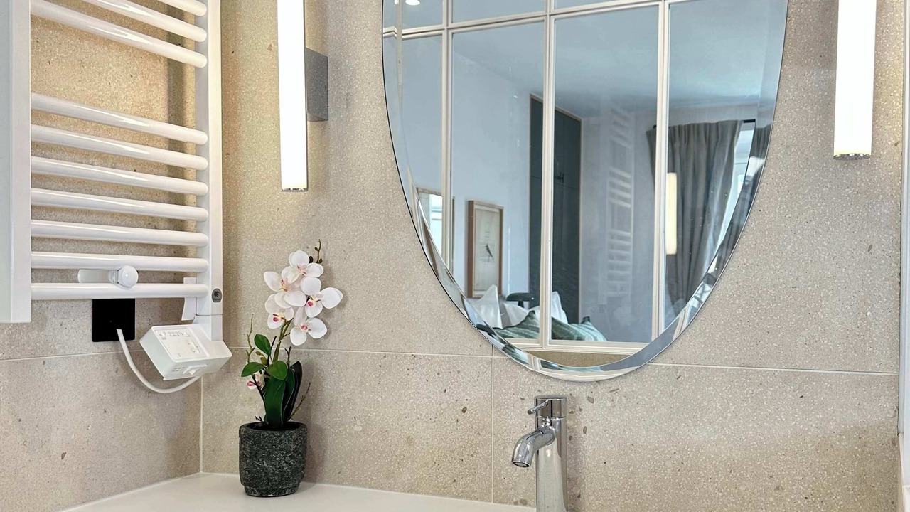 Photo of Bathroom in Odeon