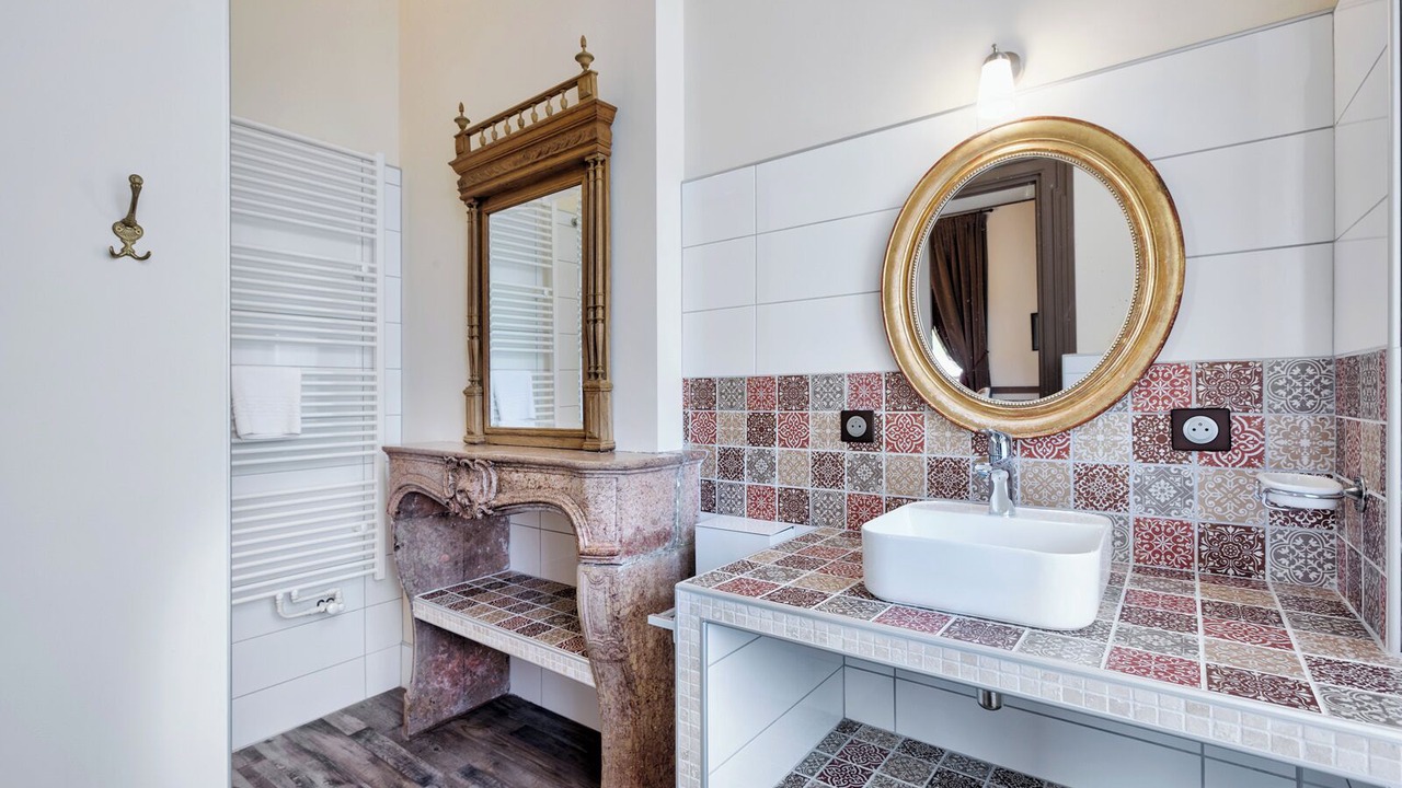 Photo of Bathroom in Burnand