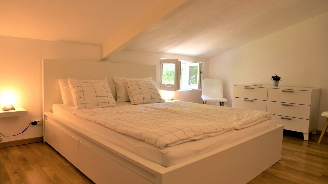 Photo of Bedroom in Beaumont-du-Ventoux