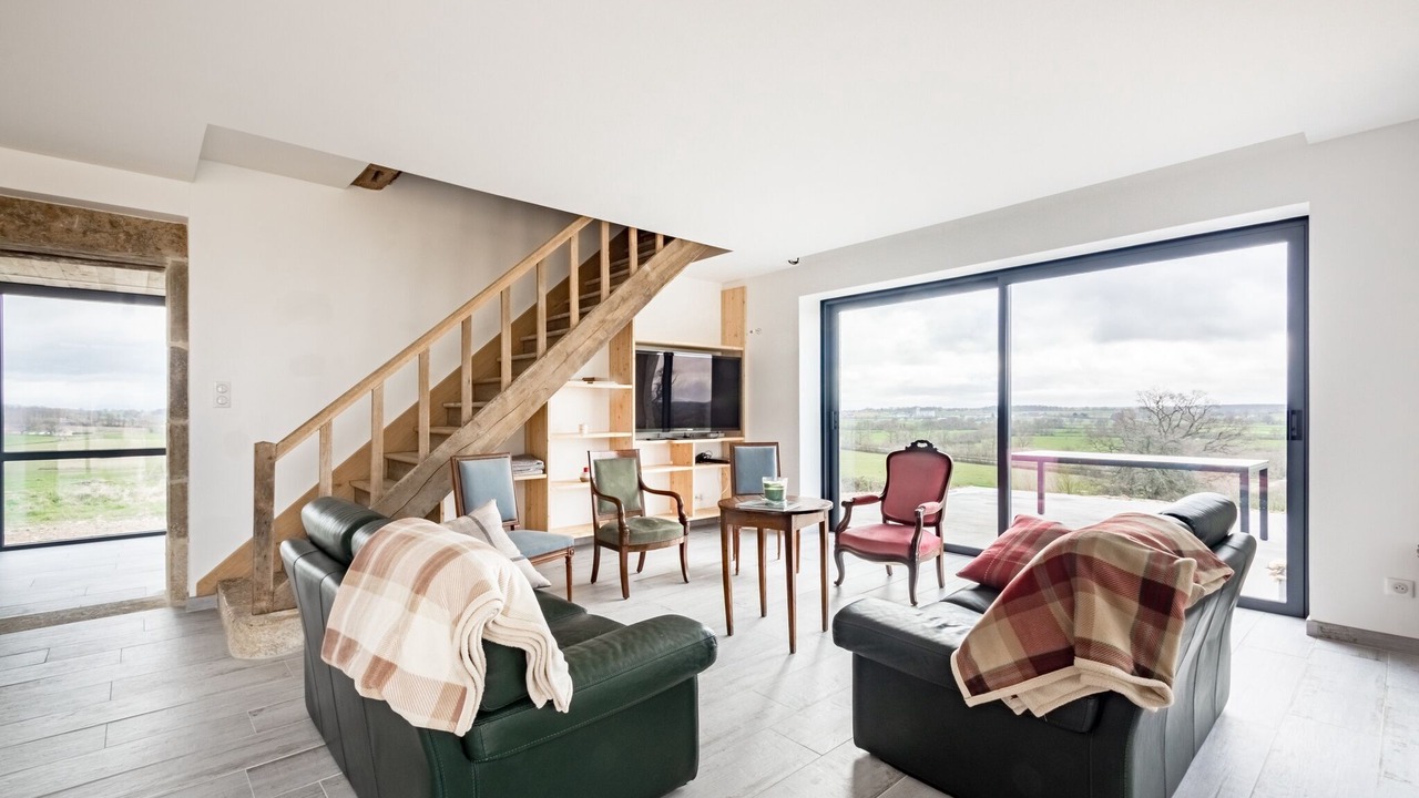 Photo of Livingroom in Cercy-la-Tour