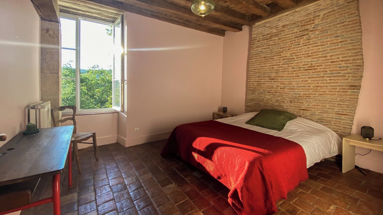 Photo of Bedroom in Saint-Bonnot