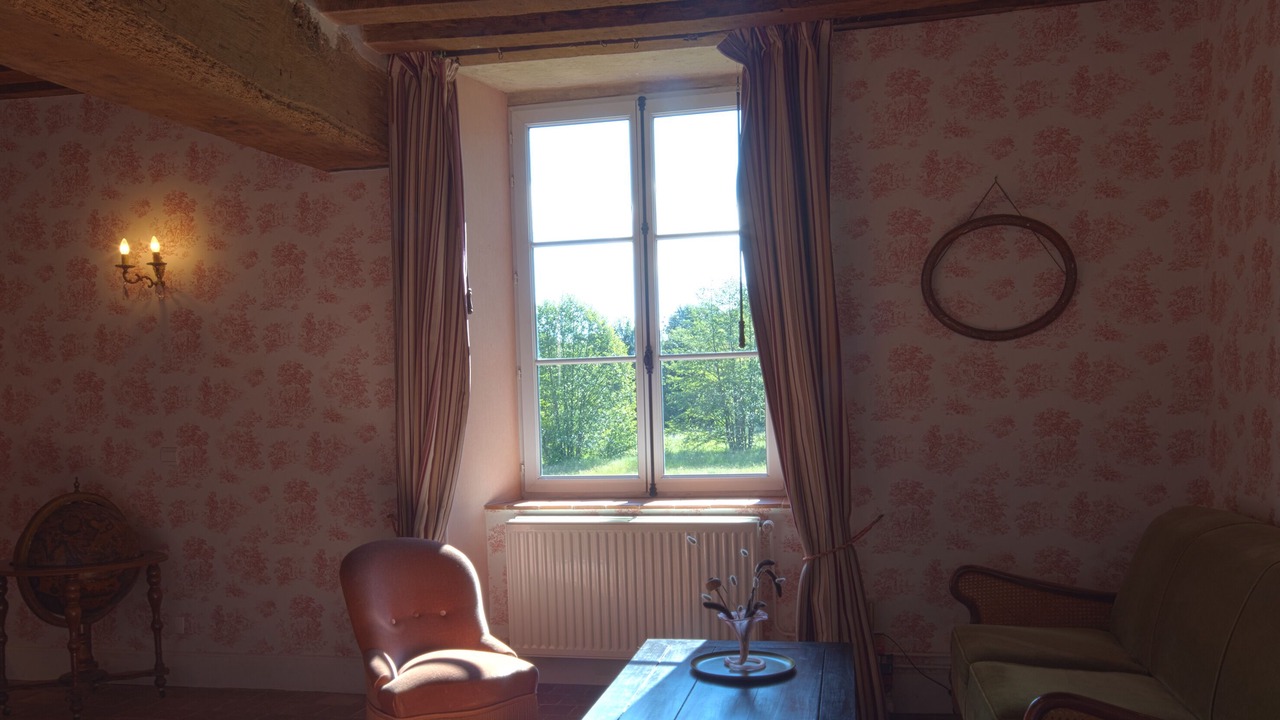 Photo of Livingroom in Saint-Bonnot