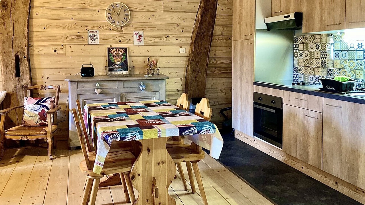 Photo of Kitchen in Mirebel