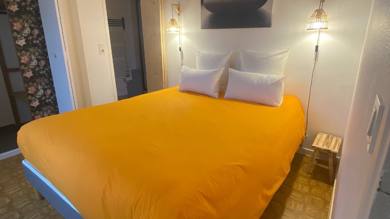 Photo of Bedroom in Chaumergy