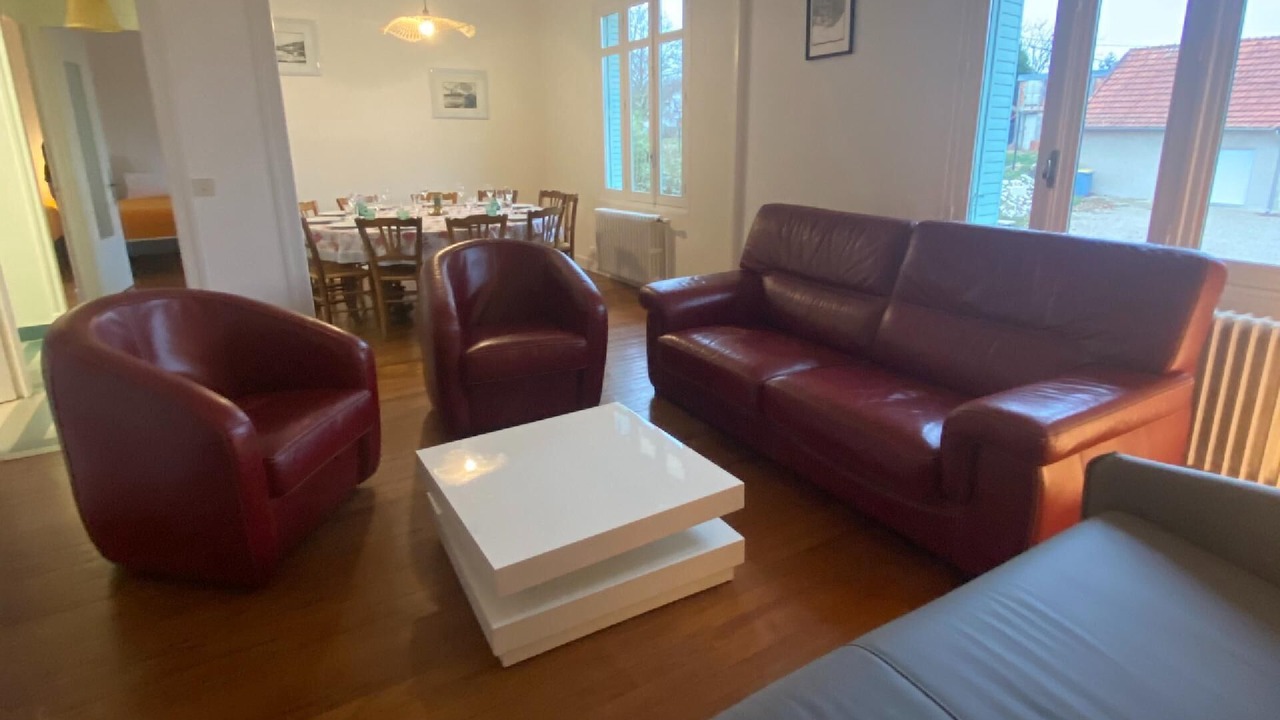 Photo of Livingroom in Chaumergy