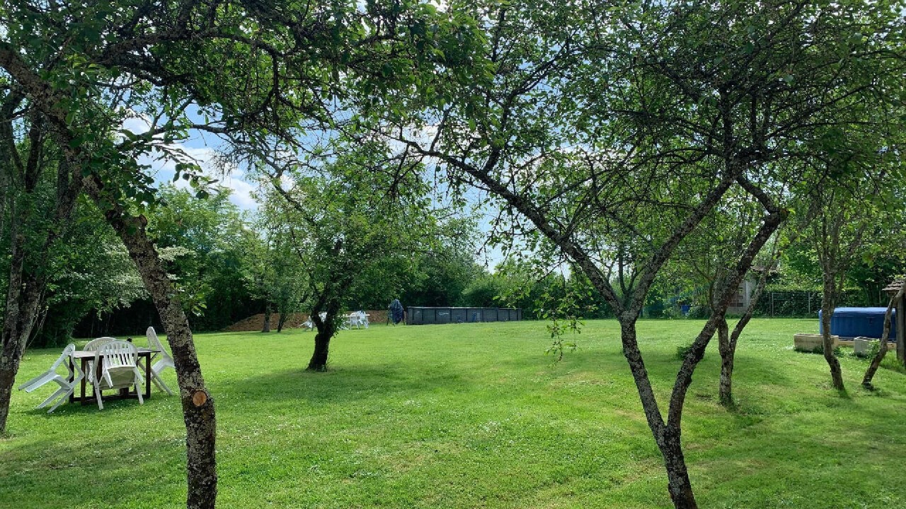 Photo of Outdoor in Chaumergy