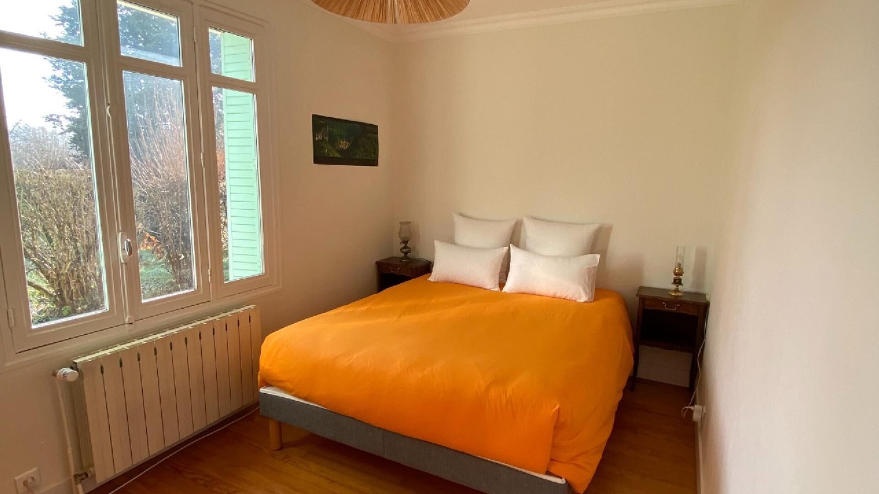 Photo of Bedroom in Chaumergy