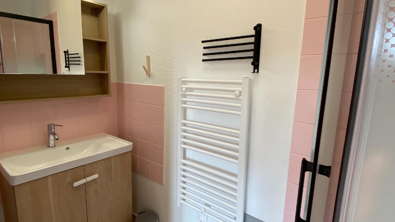 Photo of Bathroom in Chaumergy