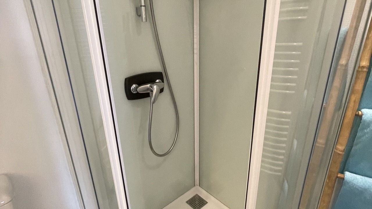 Photo of Bathroom in Comblanchien