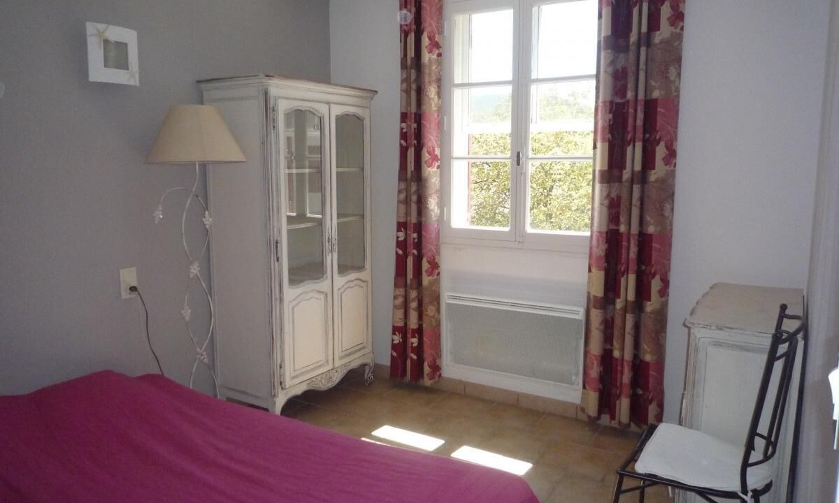 Photo of Bedroom in Blauvac