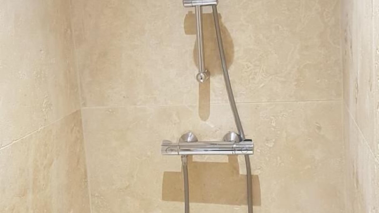 Photo of Bathroom in Chambost-Longessaigne