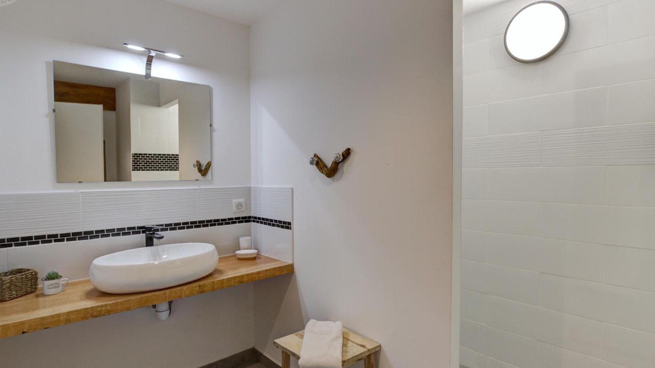Photo of Bathroom in Cezay
