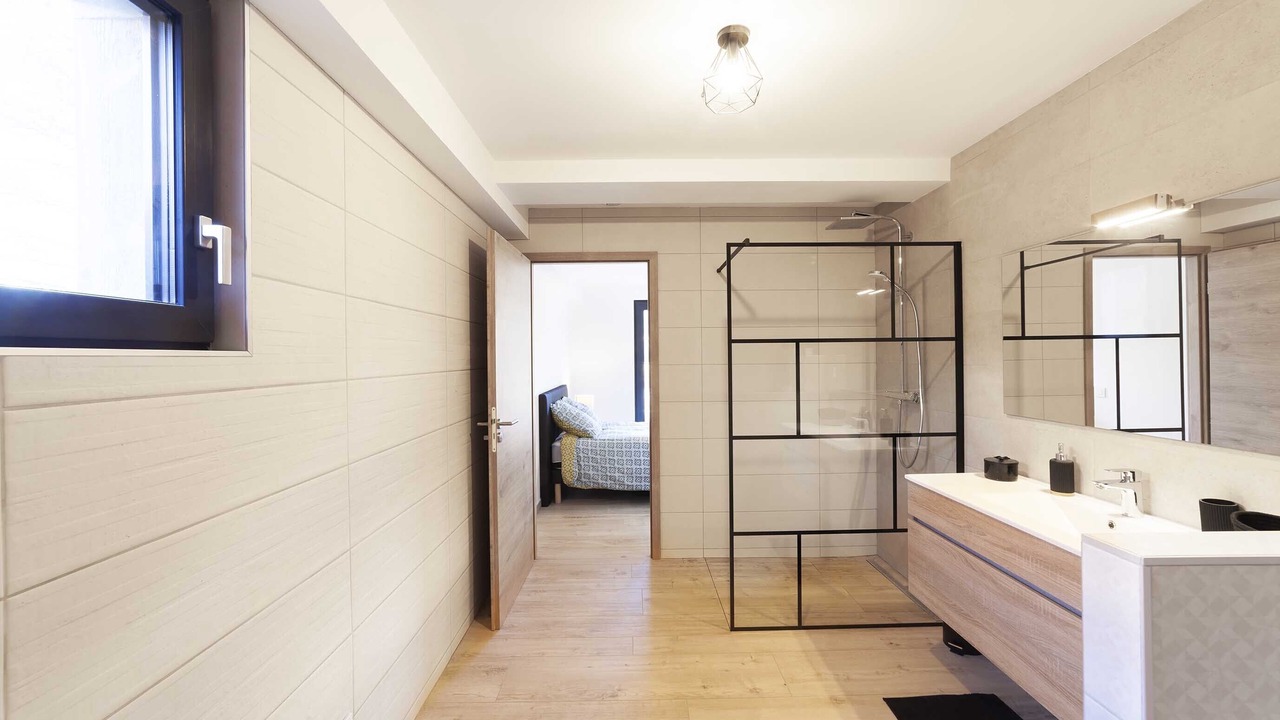 Photo of Bathroom in Arcon