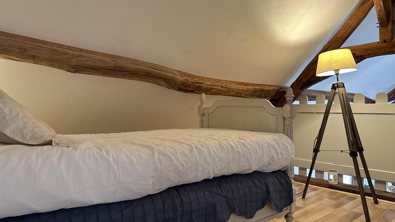 Photo of Bedroom in Toulon-sur-Allier