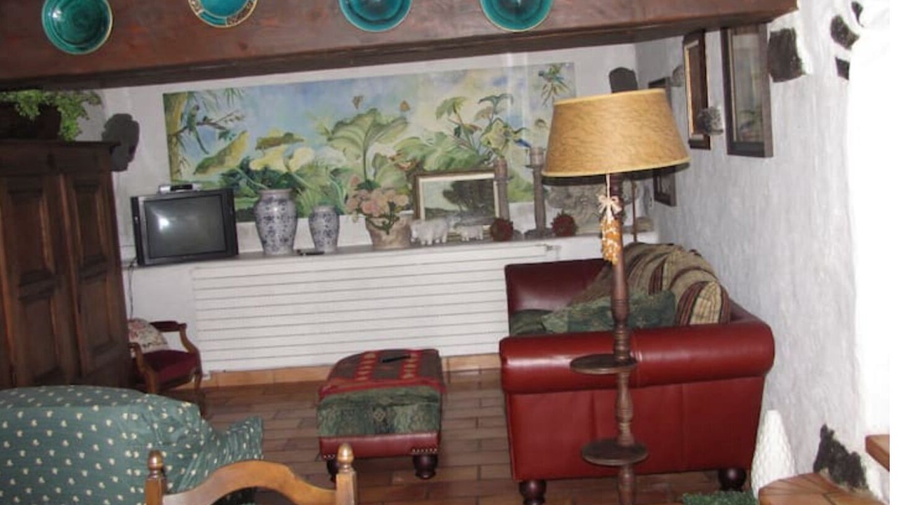 Photo of Livingroom in Lachamp-Raphael