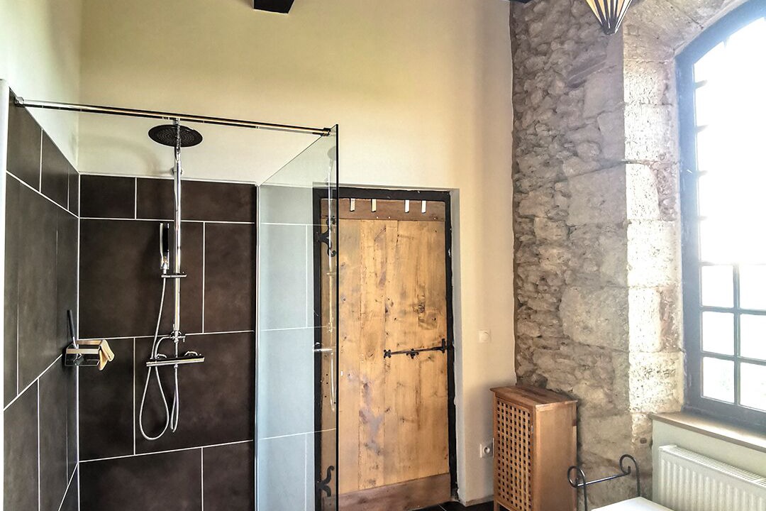 Photo of Bathroom in Eauze