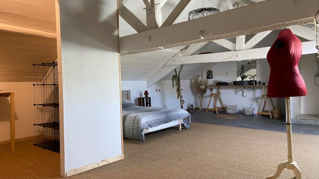 Photo of Bedroom in Louhans