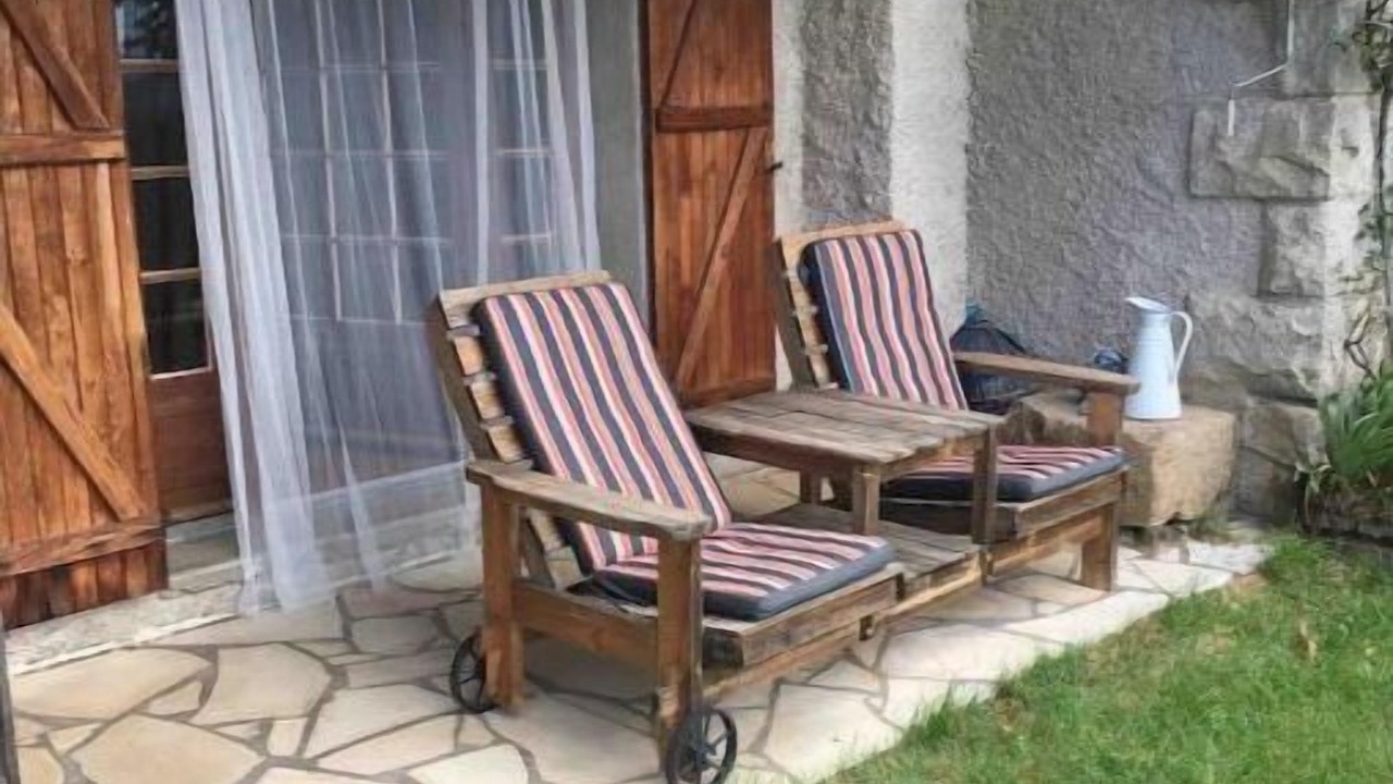 Photo of Patio Balcony in Saint-Pierre-du-Champ