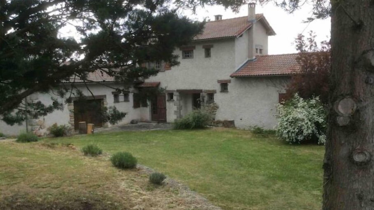 Photo of Outdoor in Saint-Pierre-du-Champ
