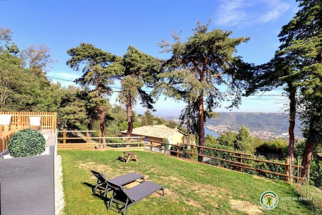 Photo of Outdoor in Ozon
