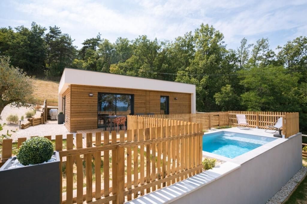 Photo of Outdoor in Ozon