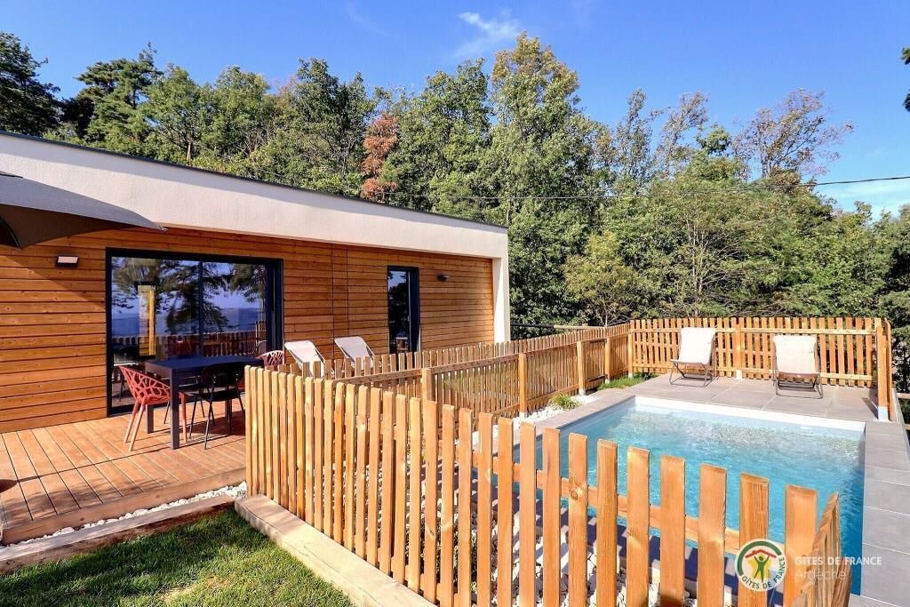 Photo of Outdoor in Ozon