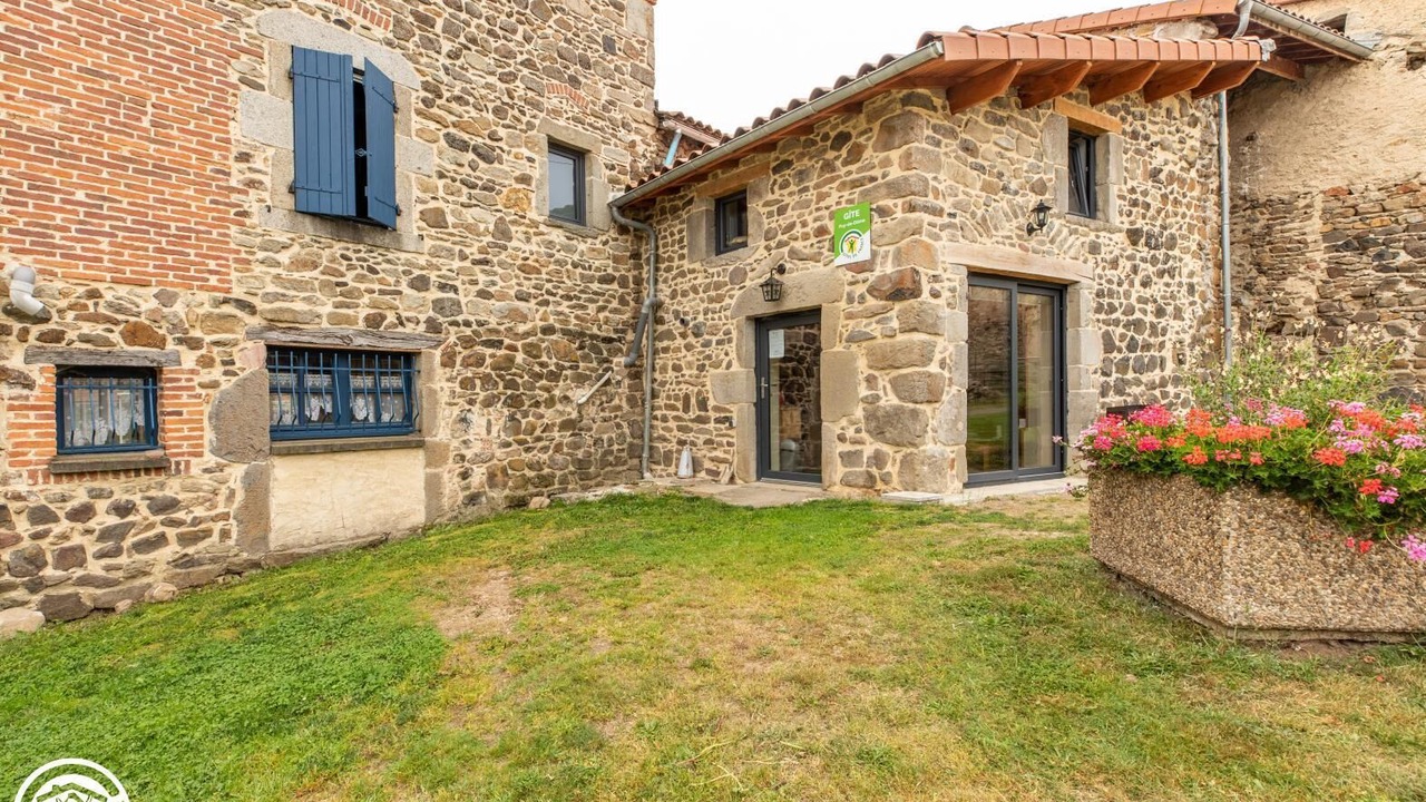 Photo of Outdoor in Manglieu