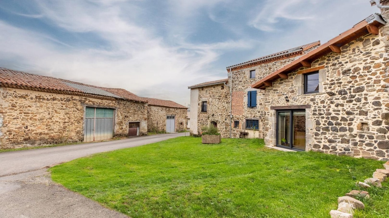 Photo of Outdoor in Manglieu
